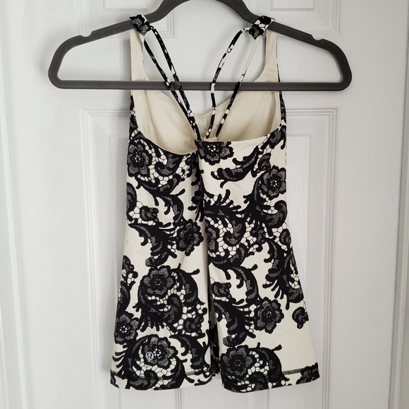 RARE! EUC Lululemon Free to be Tank Black Ivory … - Picture 6 of 9
